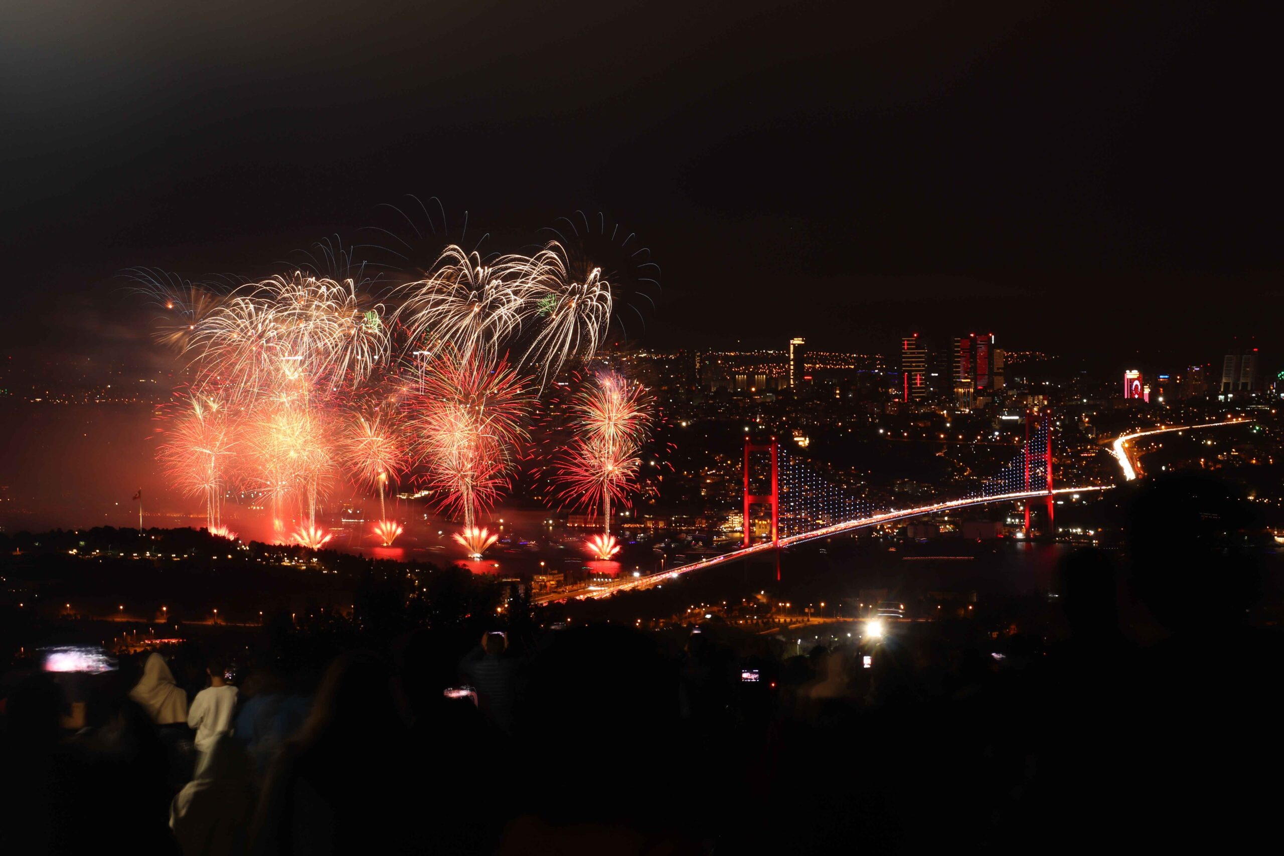 Fireworks AI融资百亿后,AI竞争开始重算Token工厂和推理成本-速维云
