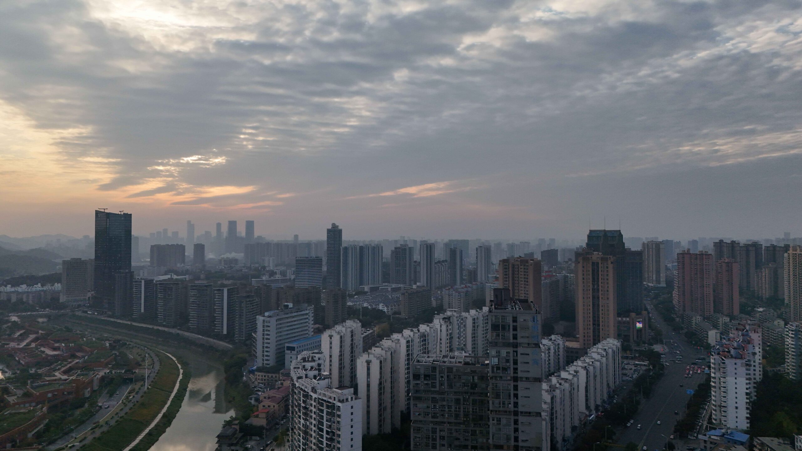 Token贷落地广东后，AI算力成本开始被金融化-速维云