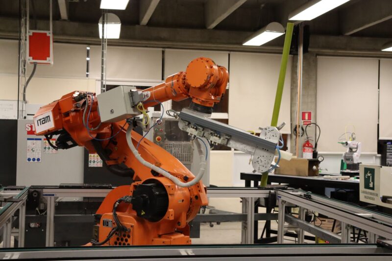 触觉数据和建造机器人同台,具身智能开始进入真实工地-速维云