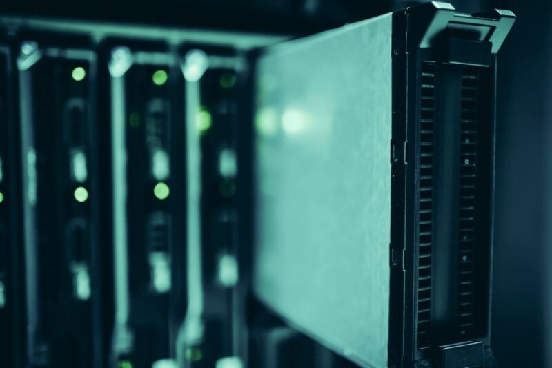 VMware vCenter Syslog 目录遍历漏洞 CVE-2026-59310 遭在野利用：虚拟化控制平面如何排查与修复-速维云