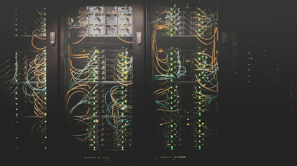 AI数据中心机房GPU服务器机架算力集群